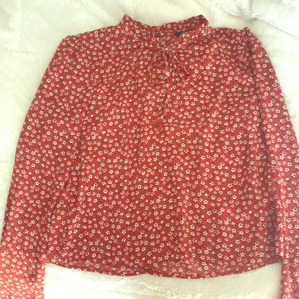 Collared top
